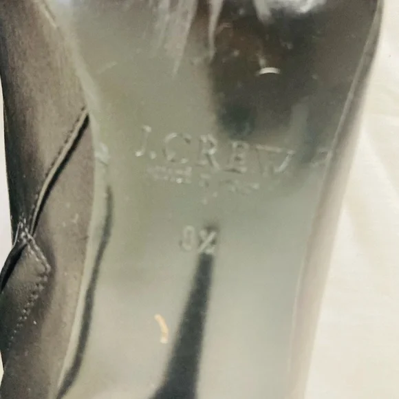 J. Crew made in Italy black leather heeled ankle booties. Size 8.5 - Picture 7 of 8